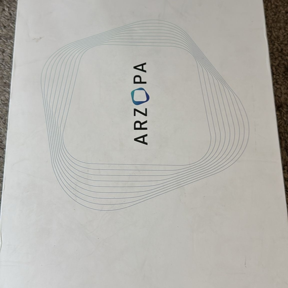 Arzopa White Box
